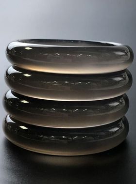 （天然色无优化）高级冰灰宽版镯天然玛瑙玉髓手镯