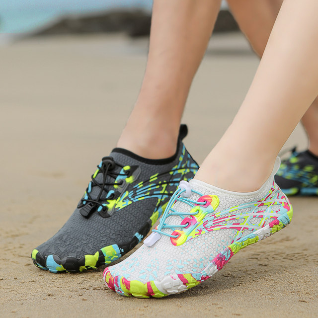 Outdoor river tracing shoes for men and women, non-slip, quick-drying beach shoes