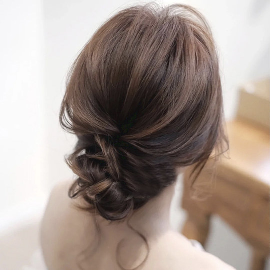 Vierzahniger Haarkamm aus Metall