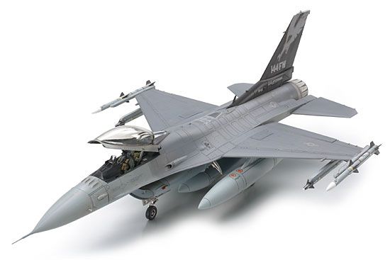 田宫拼装飞机模型61101 1/48 美国 F-16C 战隼战斗机