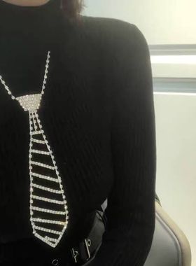 万圣节超模走秀领带领结镂空项链