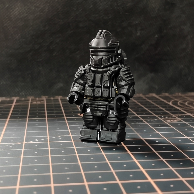 和平精英模型和平精英地铁逃生装备七级套7级甲模型玩具衣服积木人仔动力机甲6