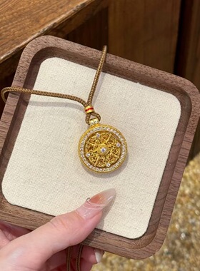 黄金可旋转镶钻八宝罗盘项链