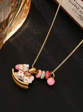 卡通珐琅滴油旋转木马吊坠项链