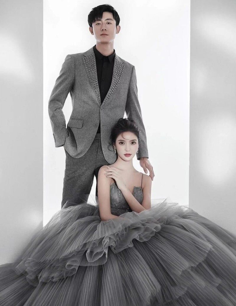 耳夲影楼主题灰色吊带拖尾森系彩纱 耳夲婚纱