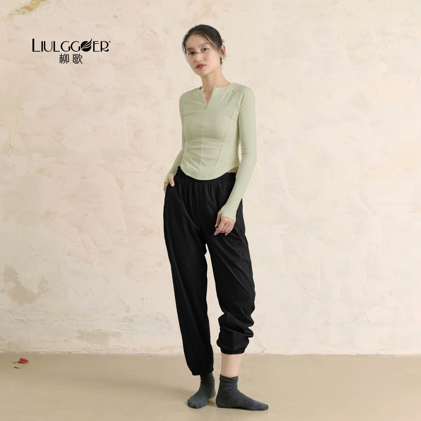 柳歌古典舞蹈服女冬季现代舞拉链长形体袖练功服酒红色针织上衣,淘宝优惠券,粉丝福利购,淘宝优惠卷