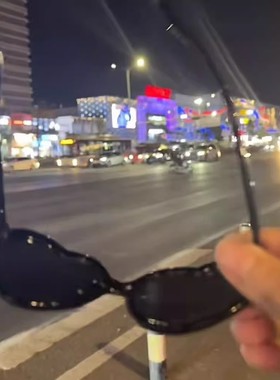 圣诞树特效眼镜创意趣味衍射光影