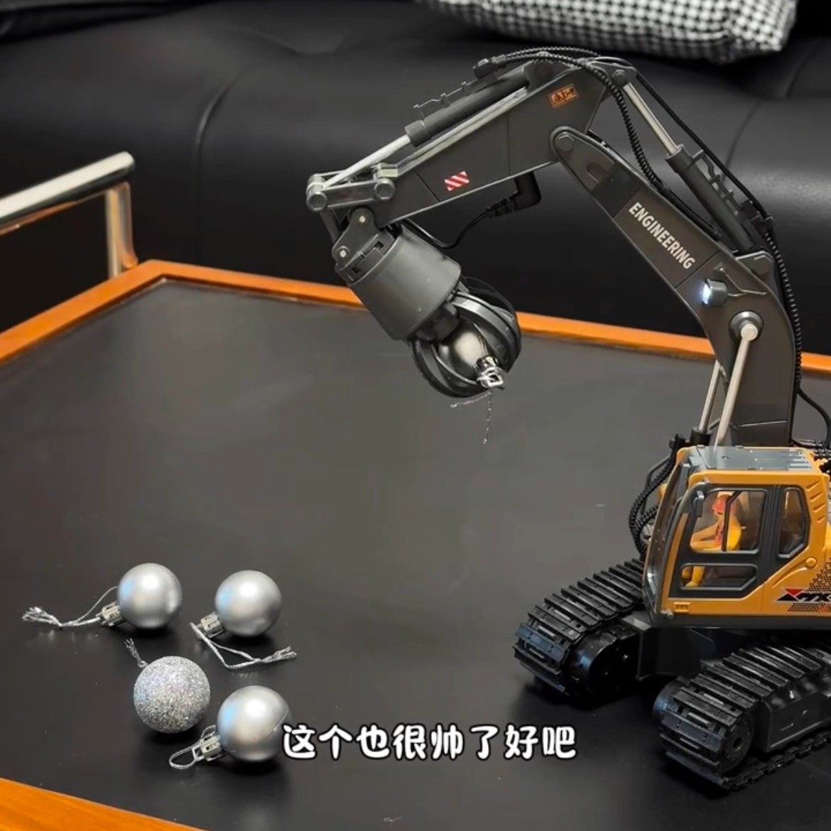 三合一遥控挖掘机全铝合金男孩玩具儿童仿真电动挖土机电钻工程车,淘宝优惠券,粉丝福利购,淘宝优惠卷