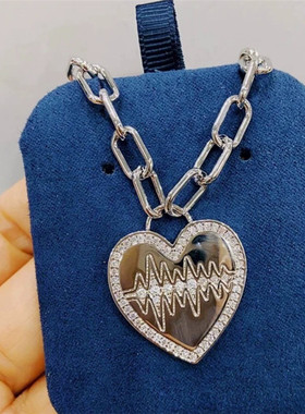 欧若风跳动的心链条锁骨链