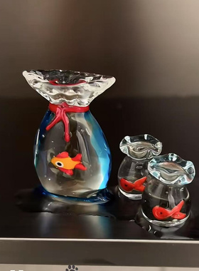 【会发光的鱼】小金鱼琉