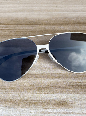 马登新款无螺丝偏光防紫外线墨镜