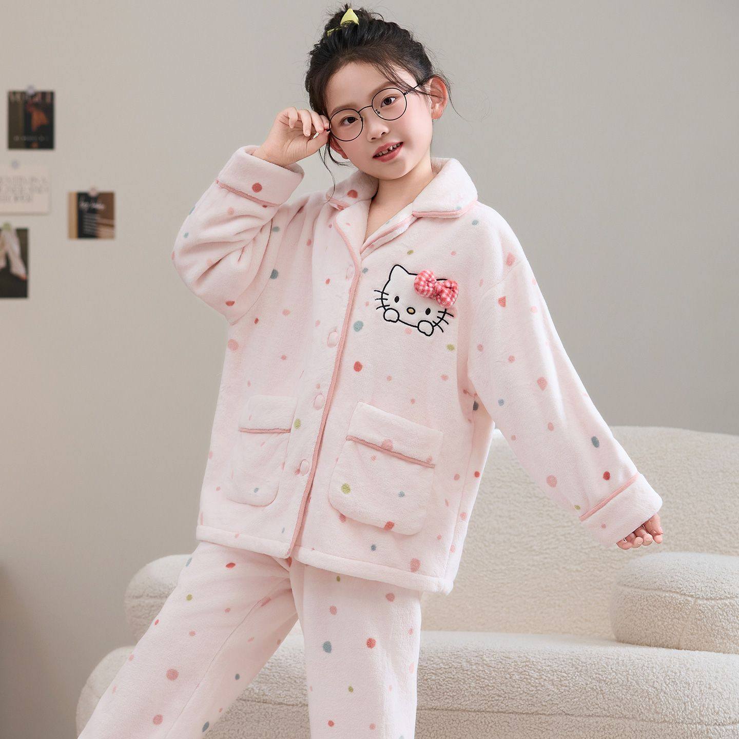 女童秋冬款睡衣KT法兰绒睡衣套装儿童加厚保暖可爱卡通长袖家居服,淘宝优惠券,粉丝福利购,淘宝优惠卷