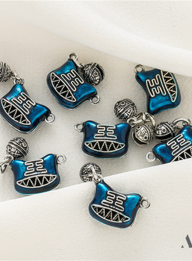 迷饰妮女铜镀金保色小老虎吊坠