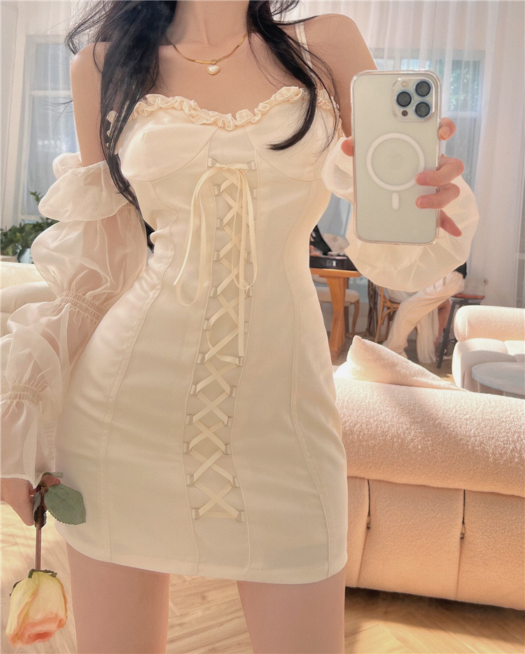 Ayouuu 白色恋人 方领灯笼袖吊带生日仙女茶歇内搭包臀辣妹连衣裙