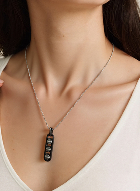 Annaya刘冠佑同款铆钉项链轻奢高级感毛衣链情侣款圣诞节礼物女