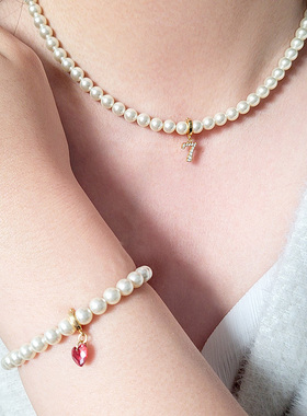 干枯玫瑰色施华珍珠项链