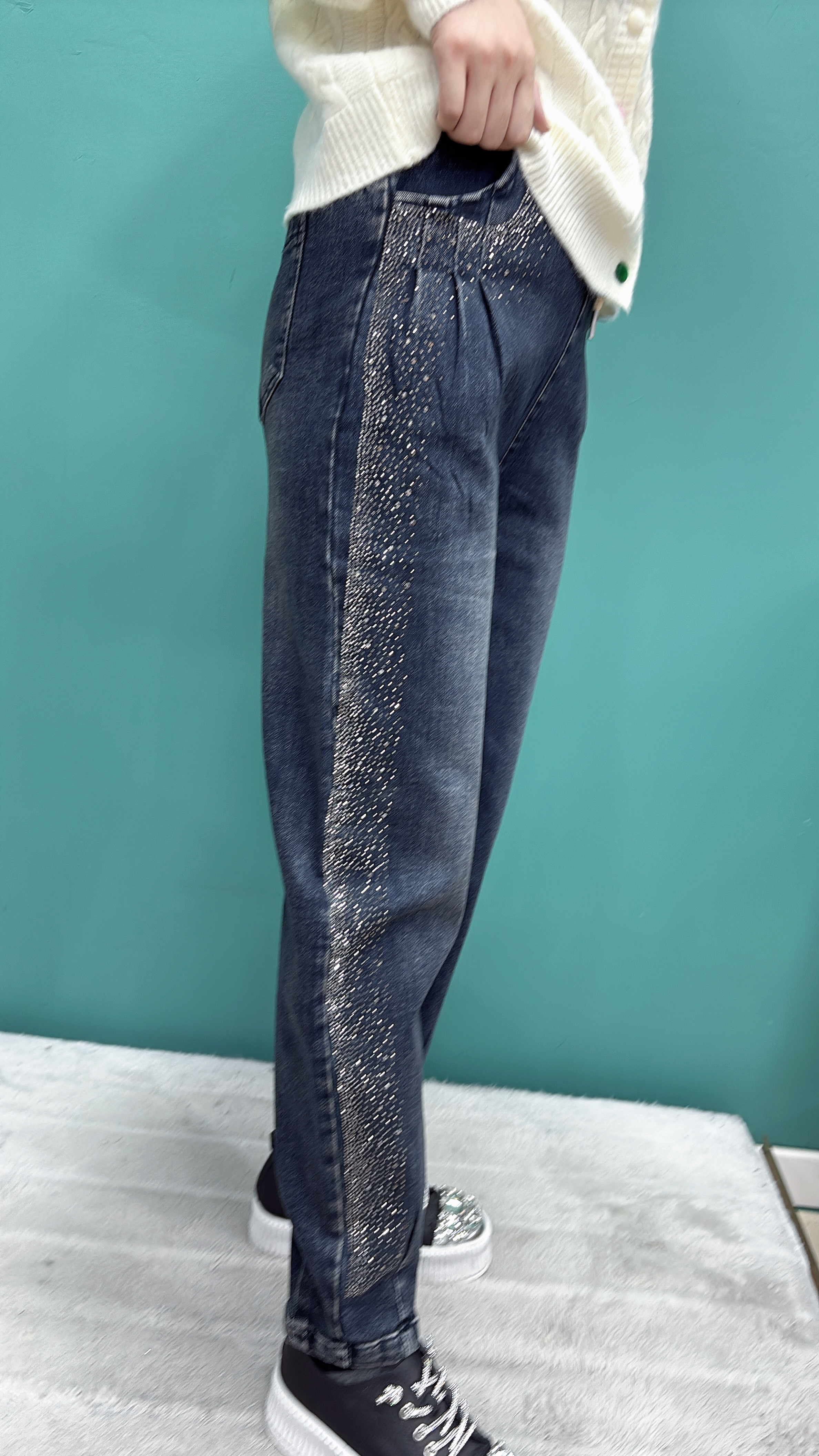 阿静家时尚重工烫钻大码女装加厚牛仔裤满钻胖mm百搭休闲款显瘦女 - 图2