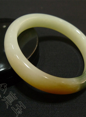 天然新疆和田玉糖白玉女昆仑玉