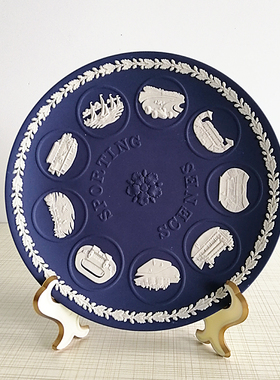 英国wedgwood精品浮雕陶瓷摆盘欧式客厅珍藏版复古装饰工艺品摆件