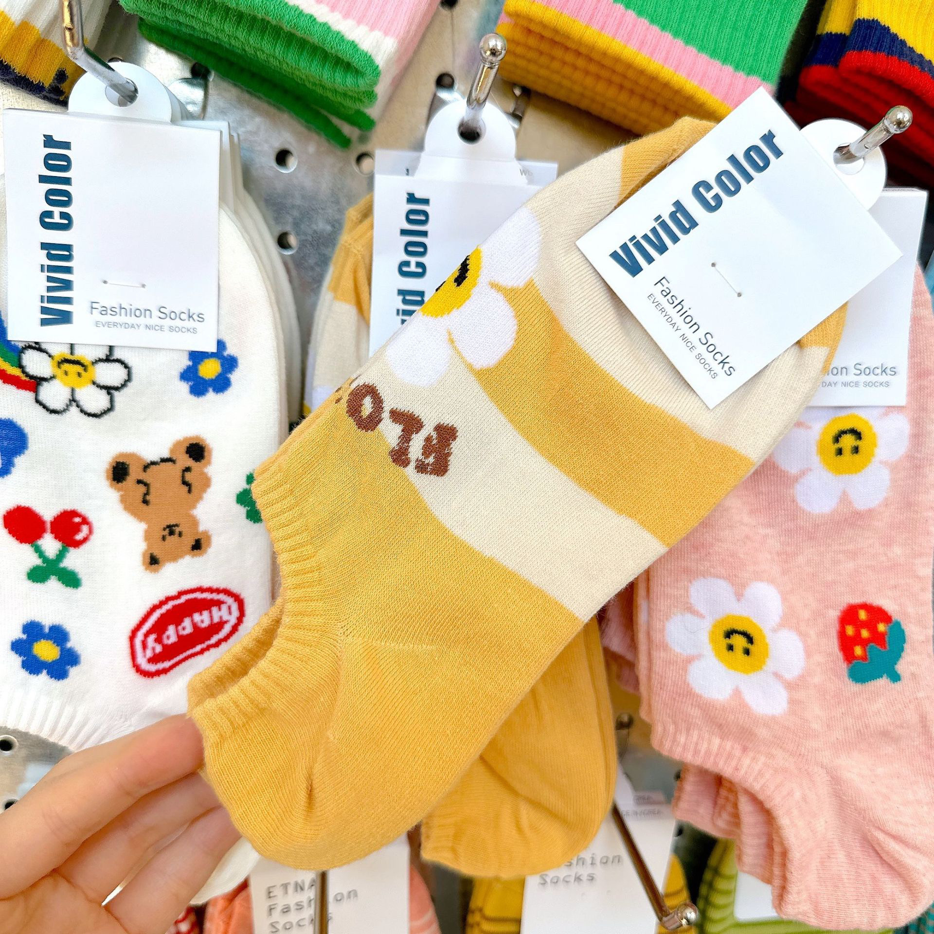 韩国船袜2025春夏新款卡通隐形女袜硅胶防脱笑脸花朵卡通短袜5085,淘宝优惠券,粉丝福利购,淘宝优惠卷