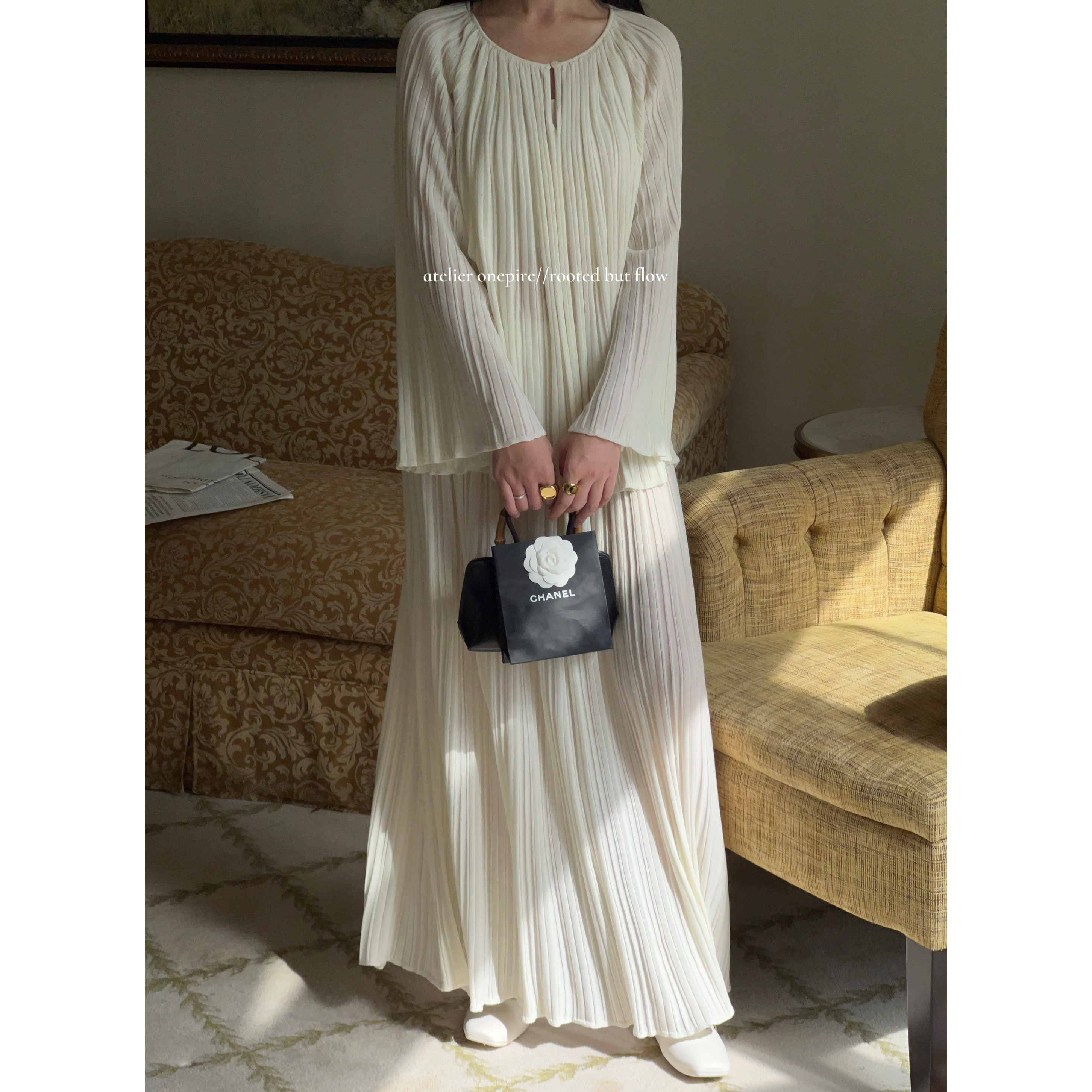 Onepire Atelier|《雪芙千层》30羊毛50天丝chao重工法式压褶套装 - 图0