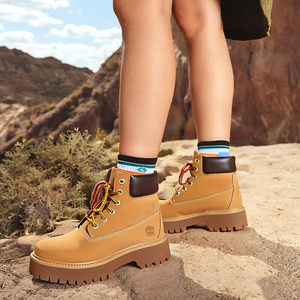Timberland添柏岚大黄靴女鞋户外经典高帮靴子正品厚底女款马丁靴