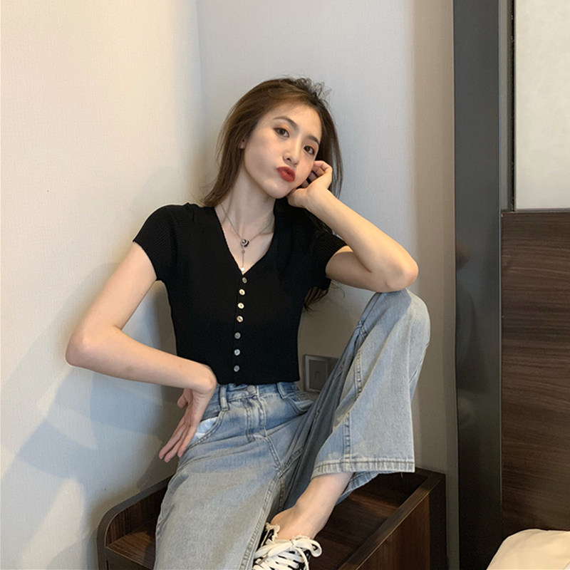 春夏韩版复古v领单排扣短袖潮t恤 芯蒂好毛针织衫