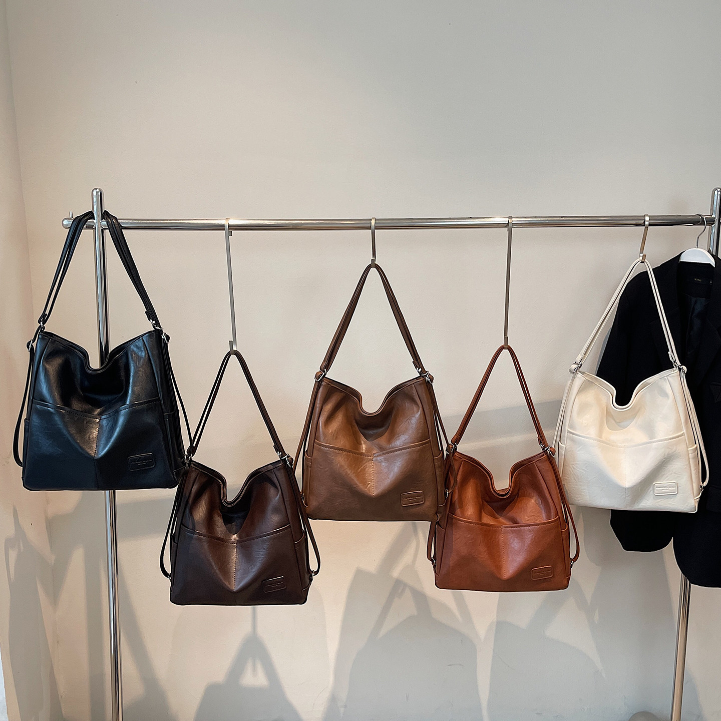 秋冬大容量托特包包女式2025新款时尚洋气单肩斜挎包高级感双肩包,淘宝优惠券,粉丝福利购,淘宝优惠卷