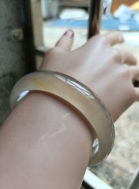 巴西天然冰种玛瑙手镯中宽加厚水润冰透荧光原石无烧女手环174