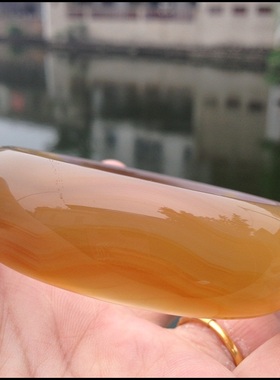 巴西天然无烤蜜糖缠丝玛瑙手镯加宽加厚水润圆滑女厦门原矿126