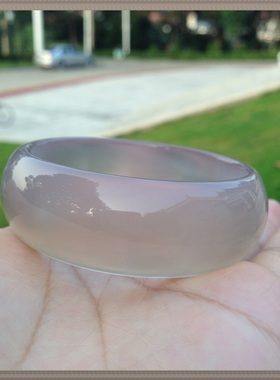 正品原石无烧水润冰透天然浅灰玛瑙手镯加宽荧光玉髓手环女礼144