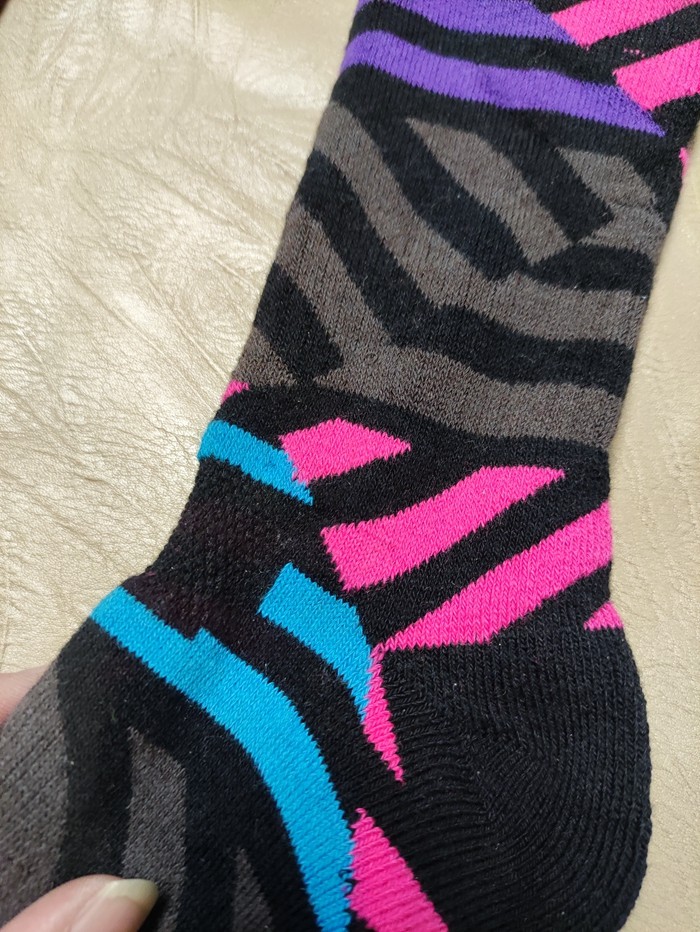 纯原日本KISSMARK女士全毛圈多彩条不规则撞色高筒及膝户外滑雪袜,淘宝优惠券,粉丝福利购,淘宝优惠卷