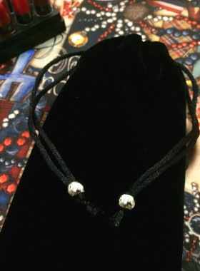 黄金滚轮眼部按摩绒布收纳袋补水