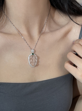 方糖家纯银石英岩玉叶片项链