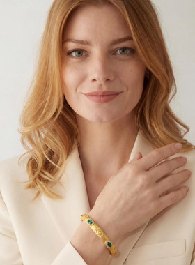 Lottie珞缇意大利拉丝点钻轻奢小众精致复古宫廷风镀18K手镯礼物