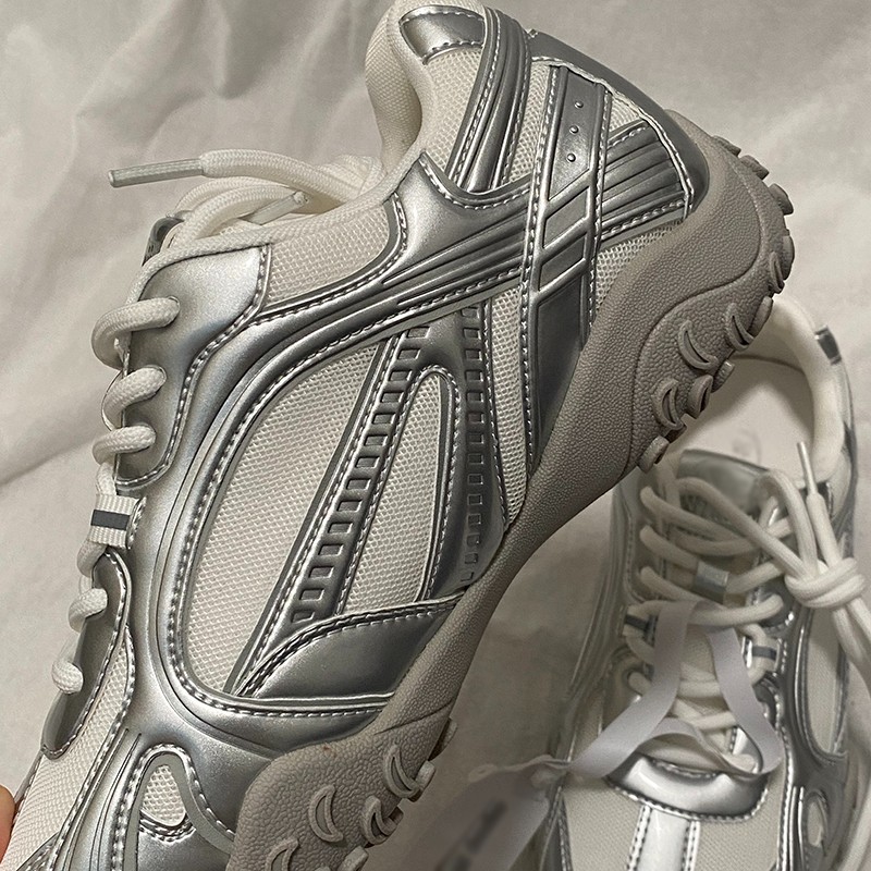 2025新款银色网面德训鞋女时尚百搭休闲运动鞋系带内增高阿甘鞋 - 图1