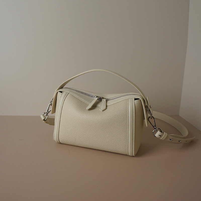 怪兽君小众荔枝纹头层牛皮波士顿包设计感简约真皮枕头包斜挎包包,淘宝优惠券,粉丝福利购,淘宝优惠卷