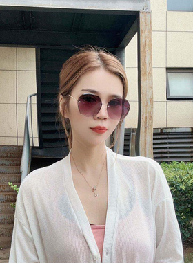 泰国优雅大框太阳镜女防紫外线素颜大脸显瘦墨镜旅游吸睛防晒眼镜