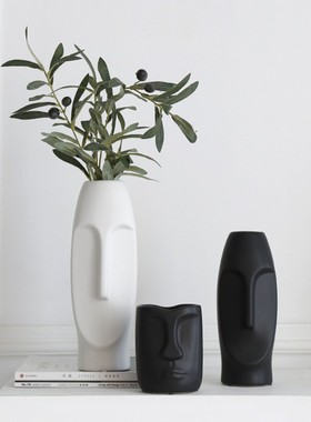 黑白酒柜装饰品陶瓷简约马摆件