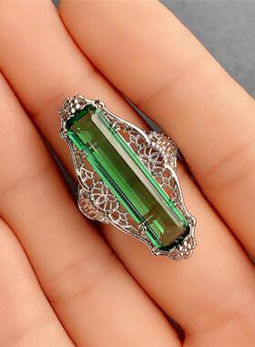 轻奢爆款饰品 复古镂空花纹绿色锆石戒指女 时尚气质女士指环