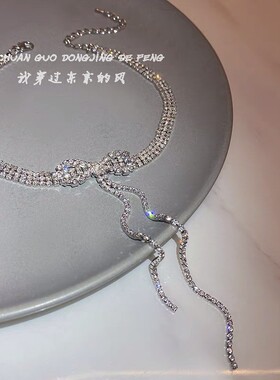 水钻镶嵌闪亮显瘦锁骨链买二赠一