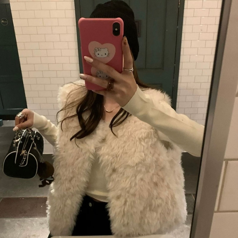 滕姐同款！@欧尼马甲 秋冬保暖柔软毛绒绒皮毛一体羊羔毛马甲外套,淘宝优惠券,粉丝福利购,淘宝优惠卷