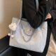 High-end single shoulder large bag women's 2026 new fashion casual large capacity niche design commuter tote bag