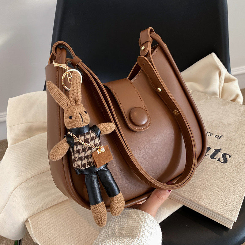 今年流行2023新款潮高级女斜挎包 娜达丽亚箱包女士包袋