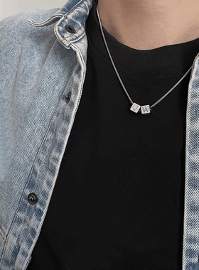 钛钢不掉色定制字母汉字项链