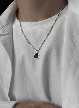 嘻哈潮牌钛钢黑方块项链