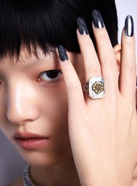 T·MAJOR中性复古朋克戒指