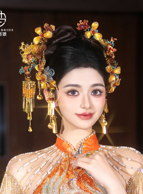 新中式新娘头饰金色花朵撞蓝色凤钗喜字秀禾龙凤褂晨袍旗袍发饰品