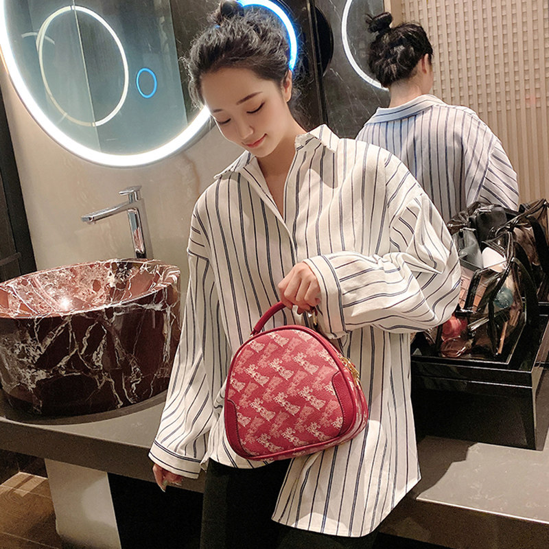 2020秋冬新款百搭格子纹斜挎手提包 法贝莎女士包袋