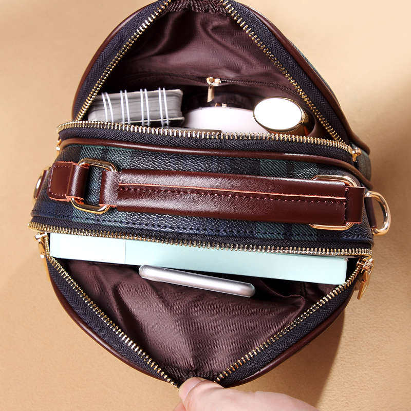 2020秋冬新款百搭格子纹斜挎手提包 法贝莎女士包袋